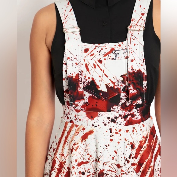 Blackmilk “HORROR NURSE APRON DRESS - LIMITED” Size Medium M NWT Bloody - Picture 8 of 16